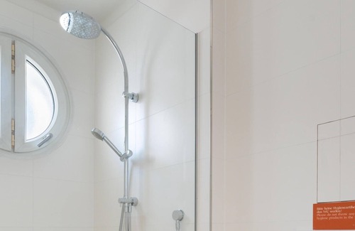 Innere Stadt Apartment | limehome Linz Friedrichst | Single Suite M seating