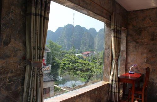 Hoa Lu House | Limestone View Homestay