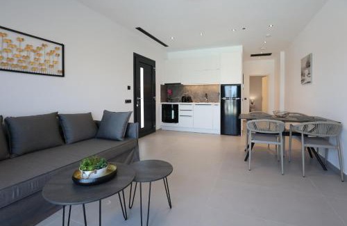 Kokkini Chani House | LIMI Deluxe Suites