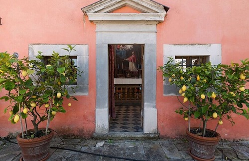Vicchio Apartment | LIMONE