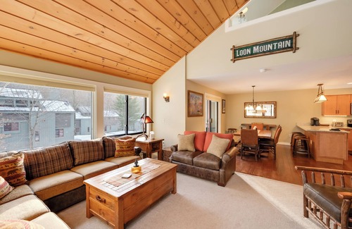 Lincoln Condo | Lincoln Condo w/Balcony & View < 2 Mi to Loon Mtn