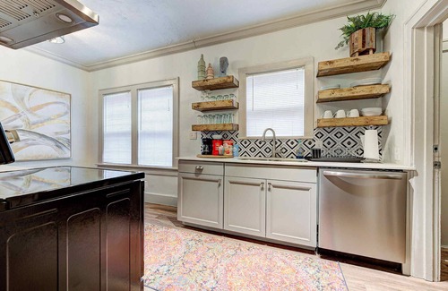 Lincoln Terrace Apartment | Lincoln Lodge B. Near OU Med, Bricktown, Arena
