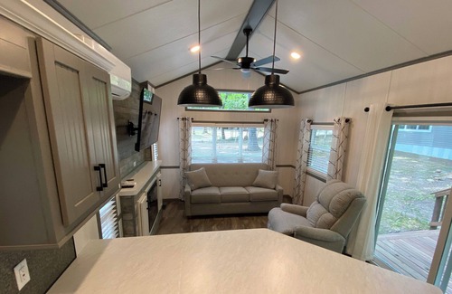 Brill House | Lincolnwood Tiny House 13