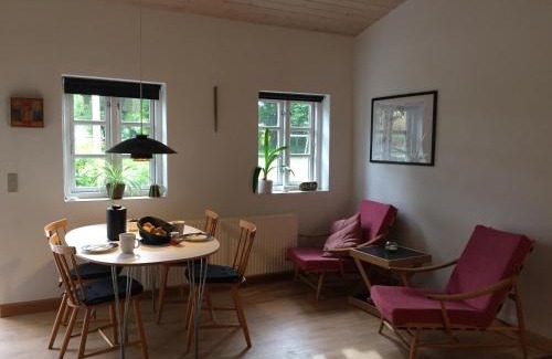 Hejls Apartment | LindegaardApartment - woods and sea