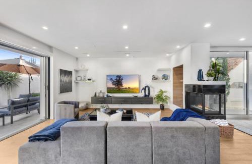 Carthay Circle Villa | Lindenhurst