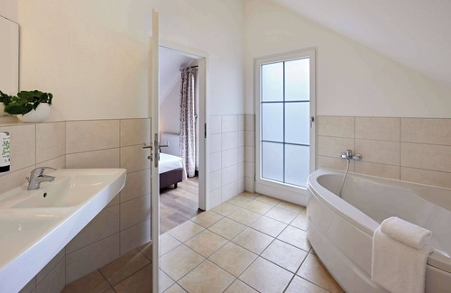 Drees Hotel | Lindner Hotel Nurburgring Ferienpark, part of JdV by Hyatt