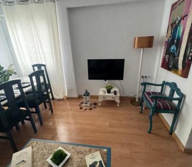 Grao de Gandia Apartment | Lindo y acogedor Apartamento Grao Playa Gandia piso 5to sin ascensor