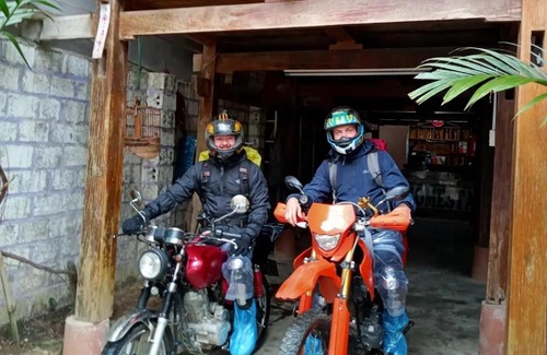 Ha Giang Ski Chalet | Linh Homestay and motorbikes rent