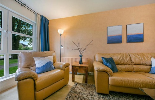 Central Aberdeen Apartment | Links Road Apartment ✪ Grampian Lettings Ltd