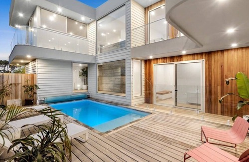 Point Lonsdale House | Links view coastal sanctuary with heated pool