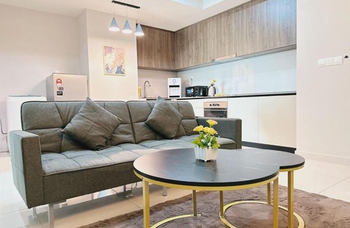 Taman Keramat Apartment | LinQ KLCC Datum Jelatek link LRT and Shipping Mall