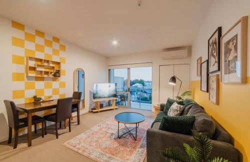 Linwood Apartment | Linwood Luxe Your Elegant 1BR Oasis on Cashel