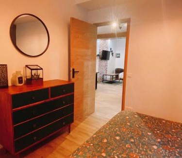 Saint-Aignan Apartment | Lisloft Appartement à 5 Min du ZooParc de Beauval, Centre ville Saint-Aignan