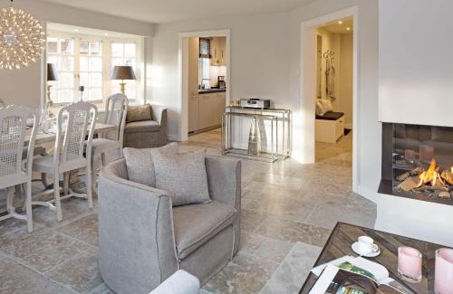List House | Lister Reet Logde