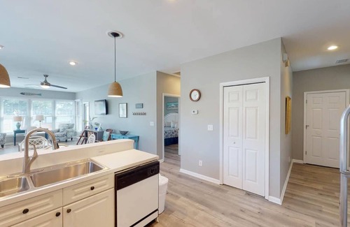 Litchfield by the Sea Villa | Litchfield Lakeside Escape Resort Perks by the Sea