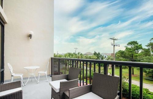 North Litchfield Beach House | Litchfield Retreat near Brookgreen Gardens