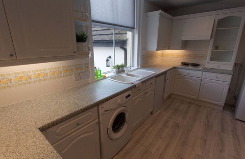 Lichfield Apartment | Litchfield Rural Retreat -Workers -WiFi -Parking