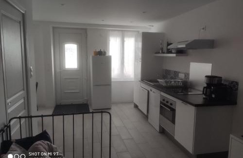 Pleine-Fougeres House | Little baie