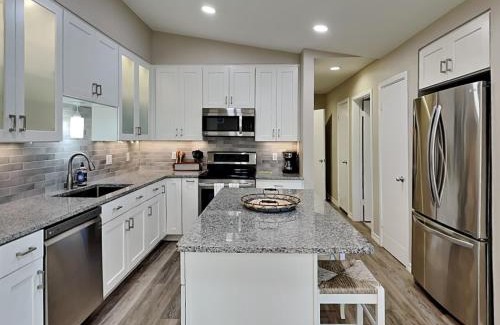 Rockport House | Little Bay House