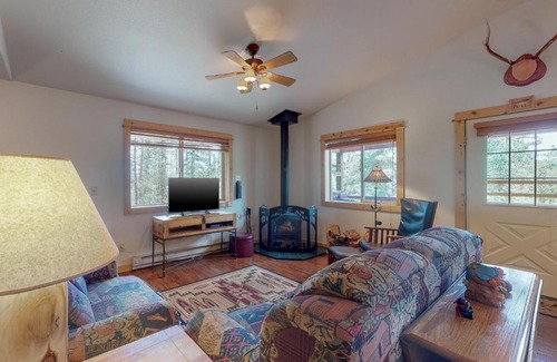 Florissant House | Little Bear Retreat