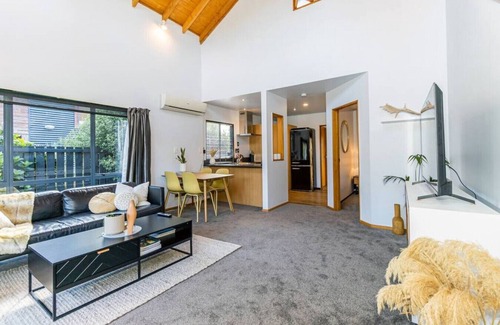 Methven House | Little Black Chalet Methven