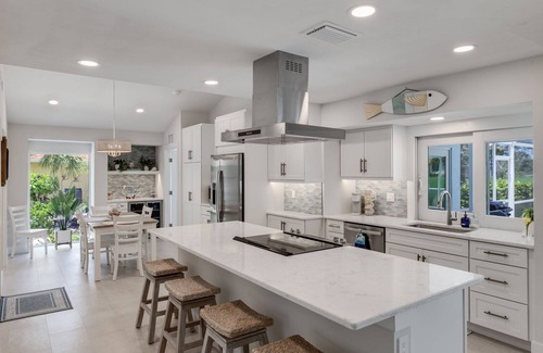Beachview Country Club Estates Villa | Little Blue - Stunning Villa with Pool and Spa