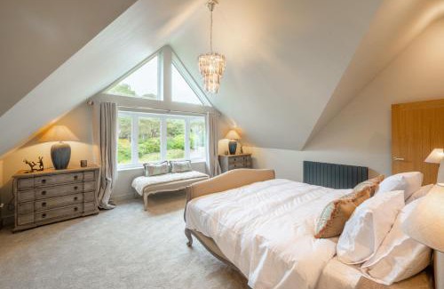 Holt House | Little Butts