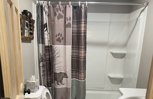 Moorestown House | Little Cabin on the Corner
