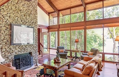 Big Canoe House | Little Deer Lodge