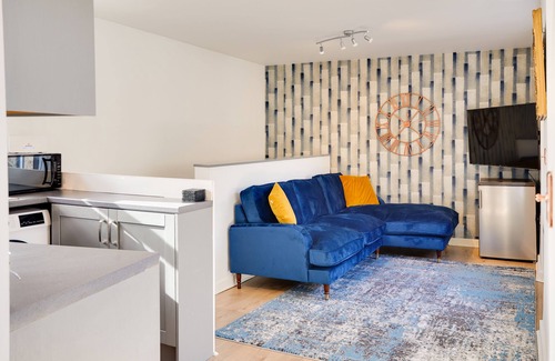 Berwick-upon-Tweed Apartment | Little Edge: Bright and Modern Central Apartment