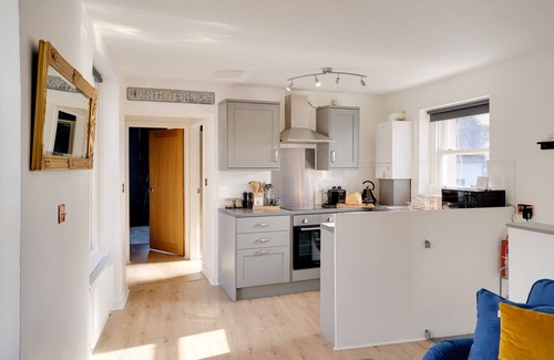 Berwick-upon-Tweed Apartment | Little Edge: Bright and Modern Central Apartment