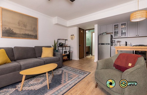 Basye Condo | Little Fox Den - Walk to Lake Laura!
