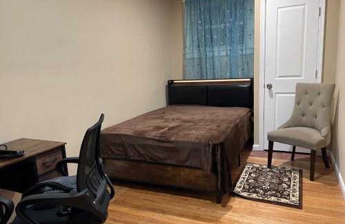 Allentown House | Little France Versailles