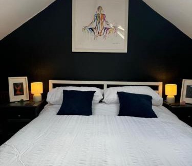 Glastonbury House | Little Hive in the Heartlands