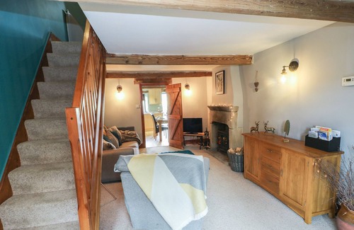 Hebden Bridge Cottage | LITTLE HOLLIN HEY, pet friendly, with open fire in Mytholmroyd