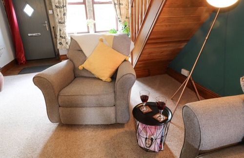 Hebden Bridge Cottage | LITTLE HOLLIN HEY, pet friendly, with open fire in Mytholmroyd