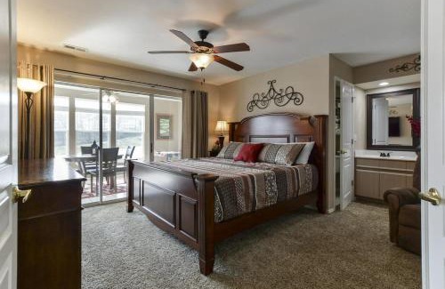 Branson House | Little House on the Fairway- Luxury Golf Condo