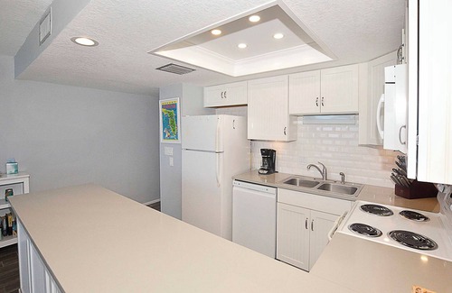 Stuart Condo | Little Lighthouse Loft