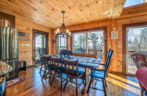 Pisgah Forest Cabin | Little Mountain Lodge | 3 Bed, 3 Bath