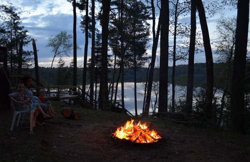 Arbor Vitae House | Little Muskie Retreat on Little Muskie Lake, Canoe included! Snowmobile!
