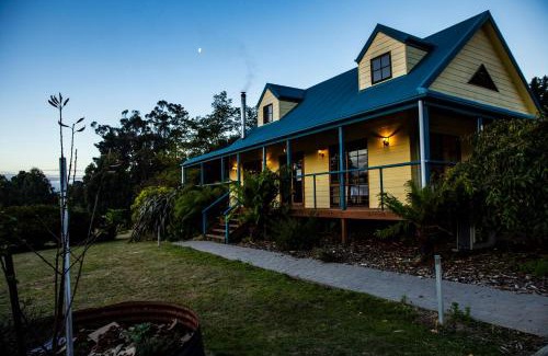 Taranna Apartment | Little Norfolk Bay Events and Chalets