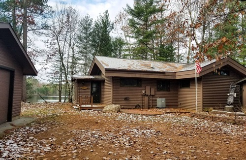 Minocqua Cabin | Little Piece of Heaven on Lucy Lake (Minocqua, WI)