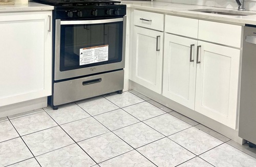 Passaic House | Little Room Sherman near Newark AirPort