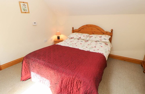 Warcop Cottage | LITTLE TREASURE COTTAGE, pet friendly in Appleby-In-Westmorland
