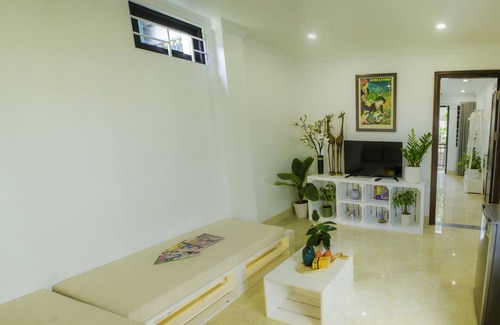 Hai Ba Trung Apartment | Little Tree House Homestay