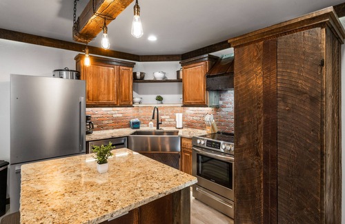 West Yellowstone House | Little Tuckaway