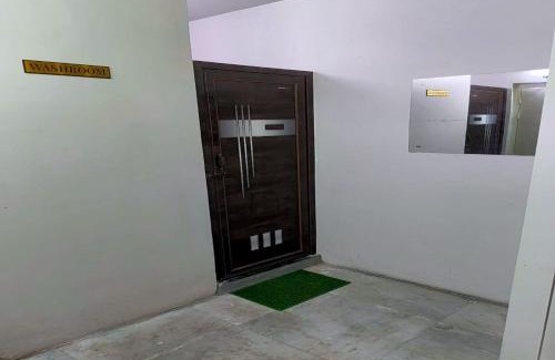 Kolkata Hotel | Little While global-Micro hotel- Backpacker friendly- near metro