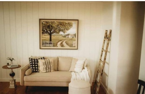 Canton House | Little White Cottage 1