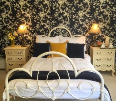 Settle Bed & Breakfast | Littlebank Country House
