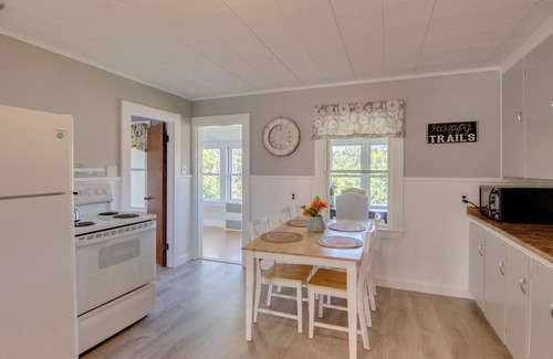 Littleton Apartment | Littleton NH! White Mountains hottest destination!